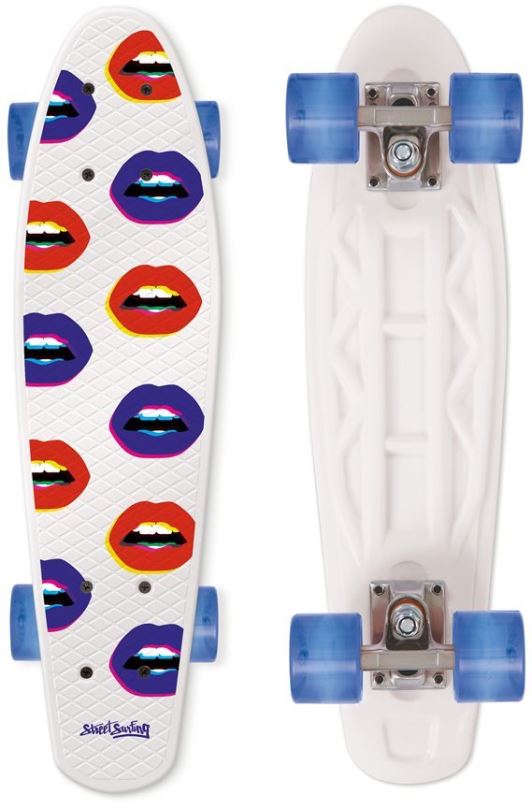 Skateboard Street Surfing Pop Board Kiss Me