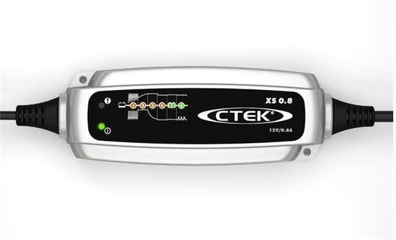 Nabíječka autobaterií CTEK XS 0,8
