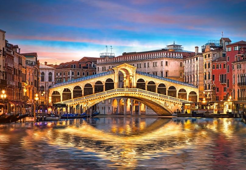 CASTORLAND Puzzle Noční most Rialto, Benátky 1000 dílků