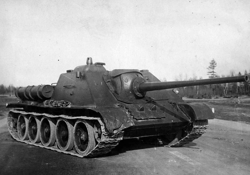 Model tanku Model Kit military 3690 - SU-85 Soviet Tank Destroyer