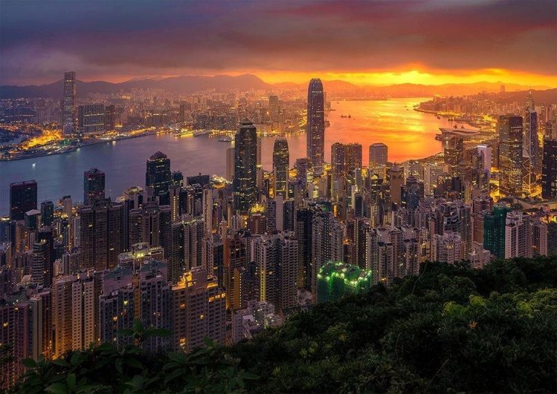 Puzzle Enjoy Hongkong za úsvitu 1000 dílků
