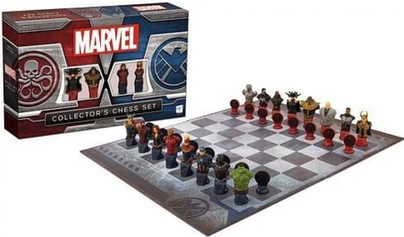 Společenská hra Marvel - Chess Set - šachy