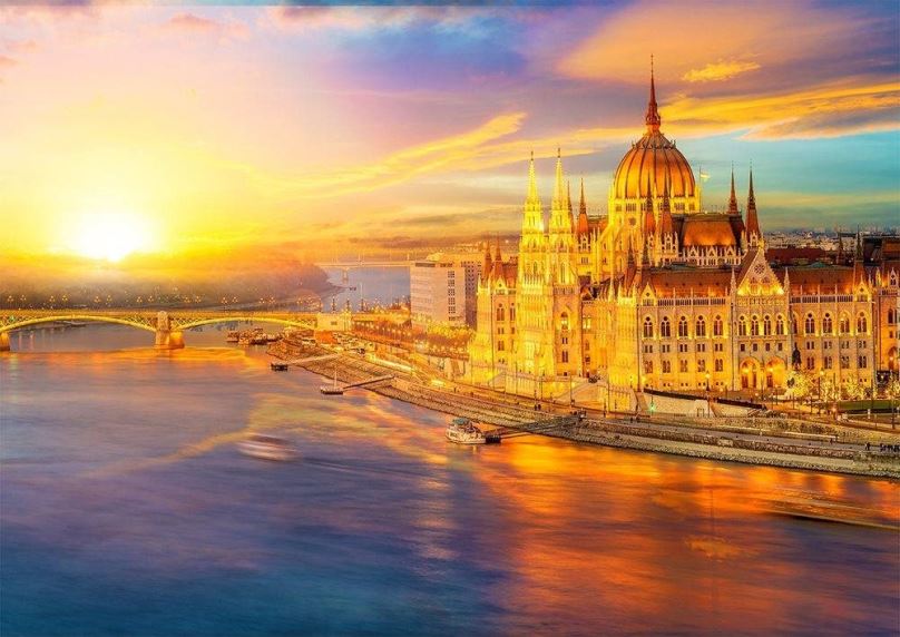 Puzzle Enjoy Maďarský parlament při západu slunce, Budapešť 1000 dílků