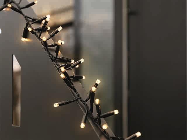 Vánoční osvětlení Vánoční světelný řetěz TEPLÁ BÍLÁ 3 m JEŽEK - PROFI - spojovací