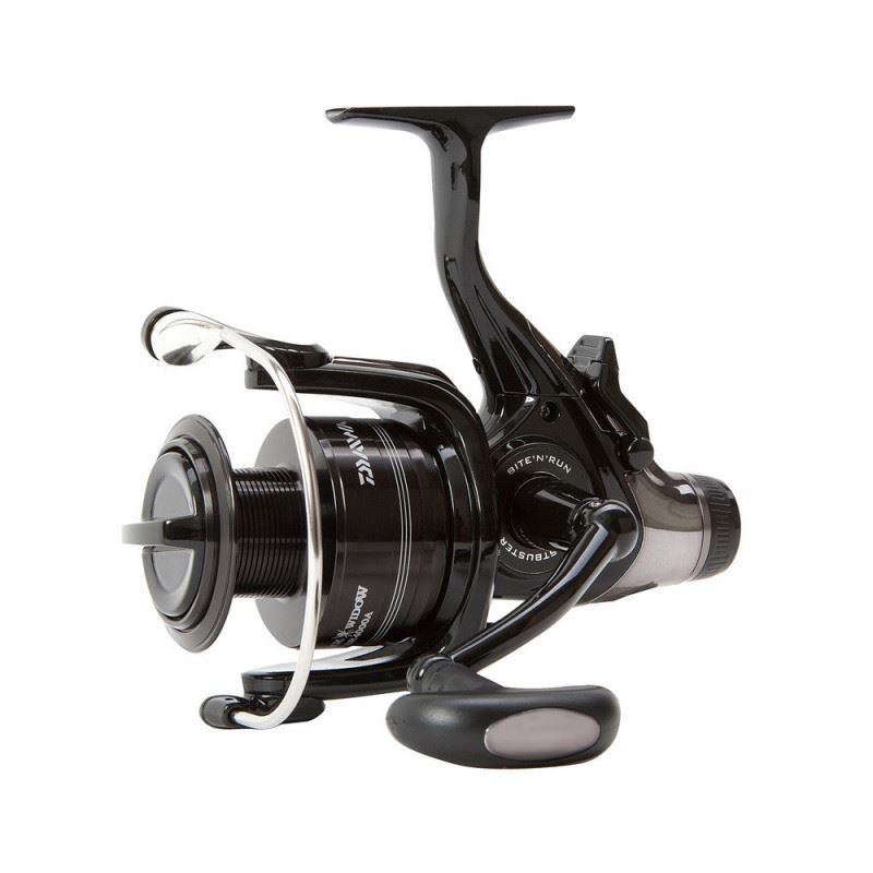 Daiwa Naviják Black Widow BR 4000A