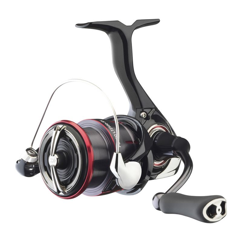 Daiwa Naviják 23 Fuego LT2500-XH