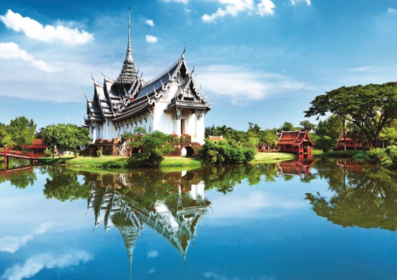 Puzzle Trefl Puzzle Palác Sanphet Prasat, Thajsko 1000 dílků