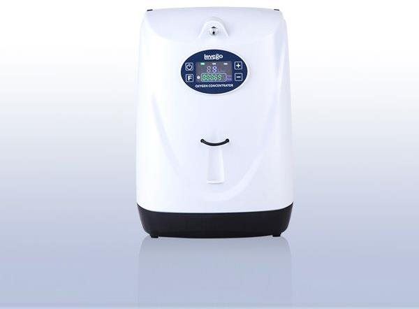 Inhalátor LOVEGO LG102p přenosný kyslíkový koncentrátor s baterií - 90%